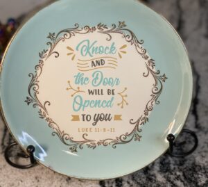 Decorative Lifetime China Co. 7" Antique Display Plate